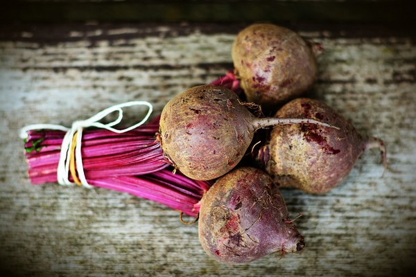 Delicious Beetroot and Lemon Juice Cleans Colon Waste and Loses Weight