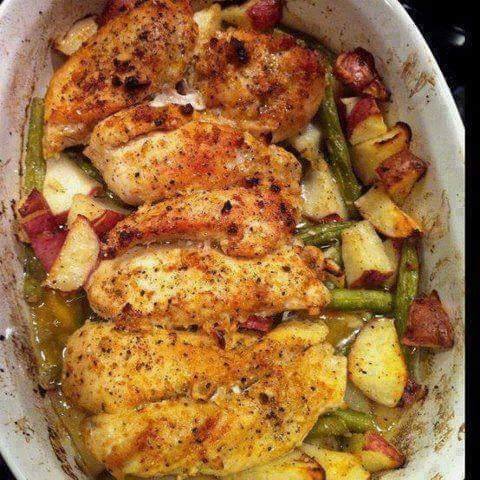 CHICKEN GARLIC & LEMON WITH GREEN BEANS & RED POTATOES!