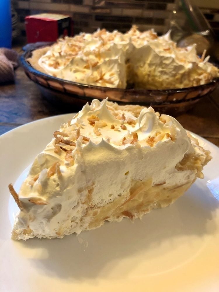 NO-BAKE COCONUT CREAM PIE