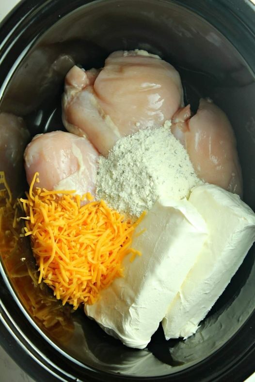 Keto Crack Chicken in the Slow Cooker