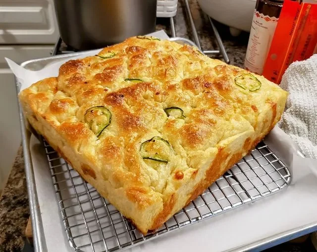 Bread with Jalapeno and Cheese