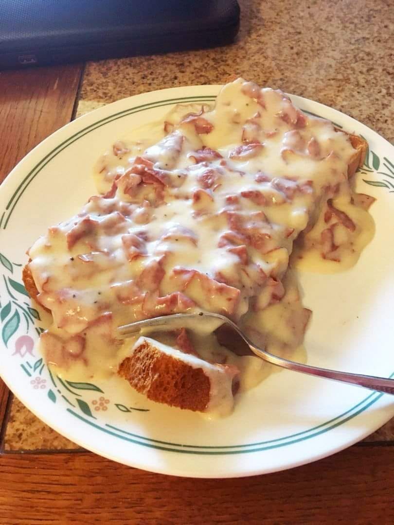 CREAMED CHIPPED BEEF