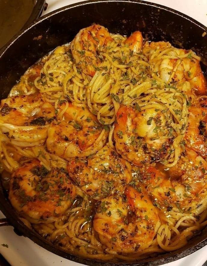 Pasta with Garlic Shrimp