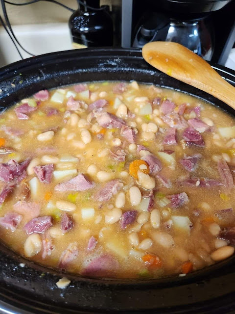 CROCKPOT GREAT NORTHERN BEANS