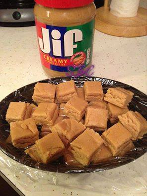 Super Easy Peanut Butter Microwave Fudge!!