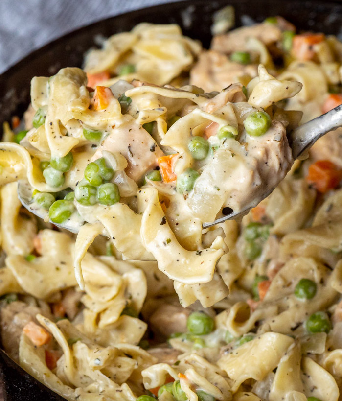 Skillet Chicken Pot Pie Noodles