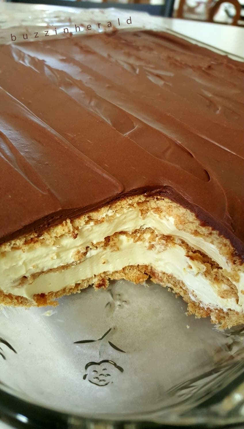 The SIMPLEST Eclair Cake – The ideal no-bake recipe!