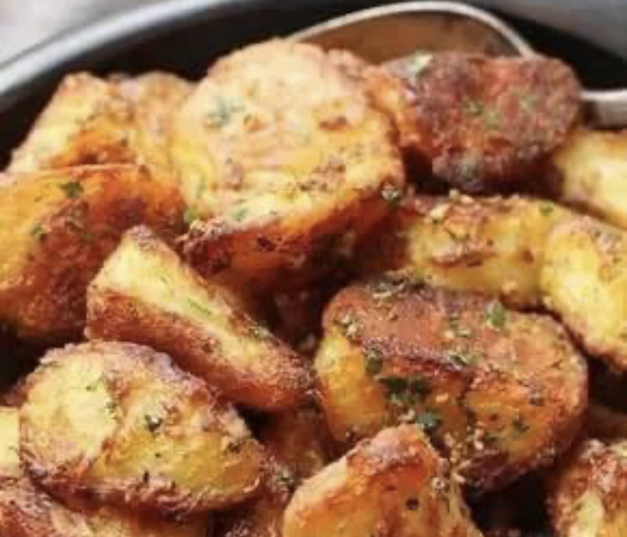 The Best Crispy Roast Potatoes Recipe Ever