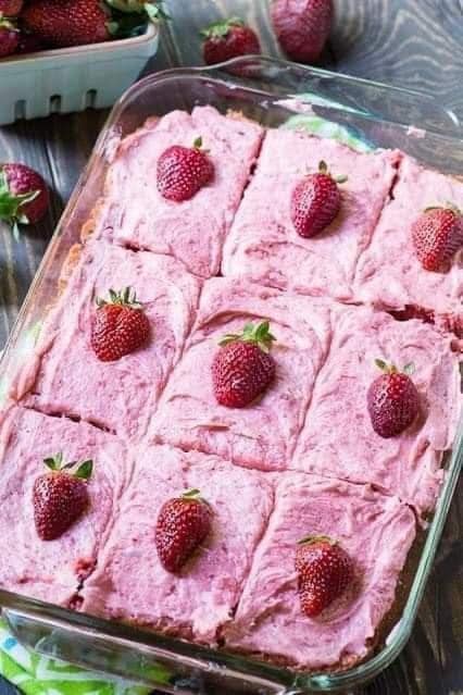 Strawberry-Cake