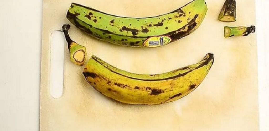 Before going to bed, boil the bananas and drink the liquid; you’ll be amazed at how well you sleep!