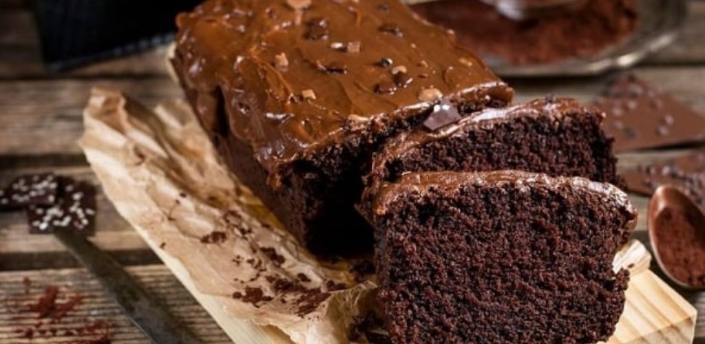 Yogurt and Chocolate Cake that is Extra Soft and Light