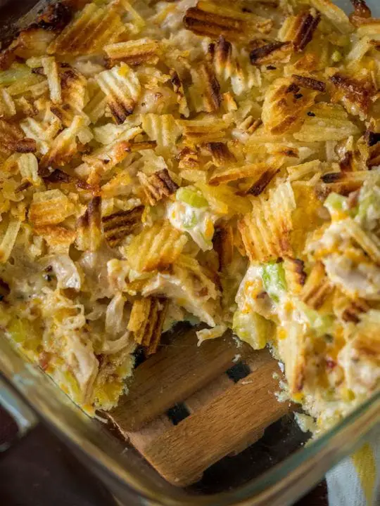 CASSEROLE WITH CHICKEN SALAD