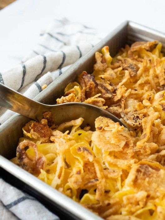 Chicken Crunch Casserole: A Creamy and Crunchy Comfort Food