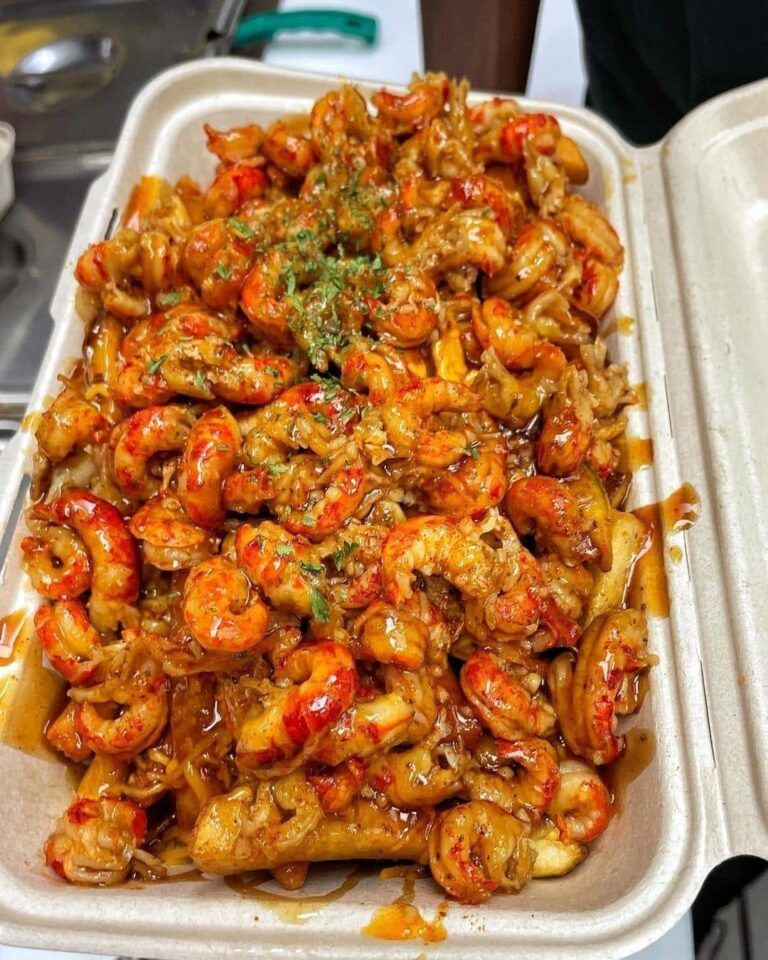 Crawfish with Honey Garlic Fries