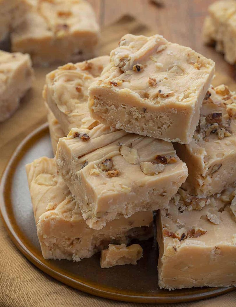 Fudge with Maple Walnuts