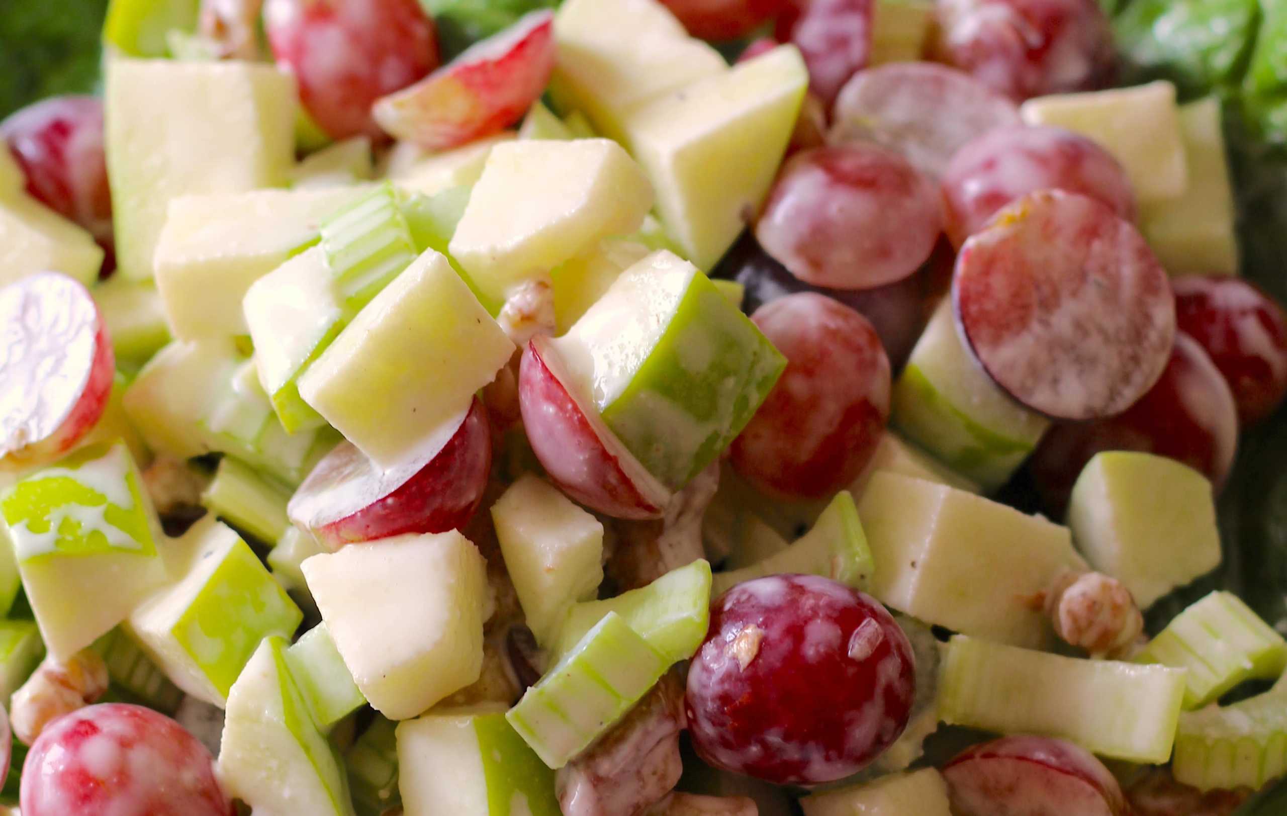 Classic Waldorf Salad: Timelessly Delicious