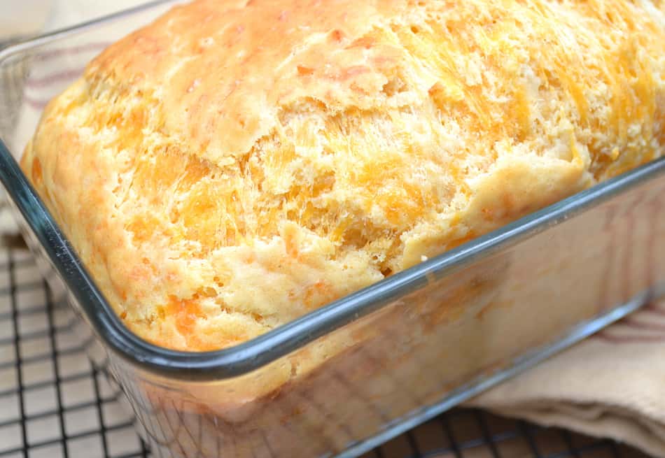 Irresistible Cheesy Delight: Crafting Cheddar Cheese Quick Bread