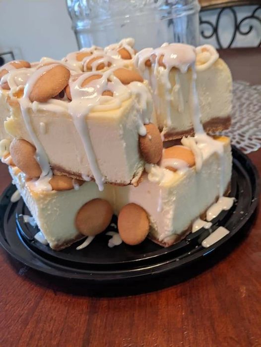 Easy Banana Pudding Cheesecake Squares