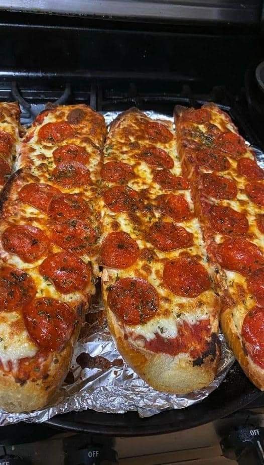 Pepperoni Garlic Bread: A Delicious and Versatile Treat