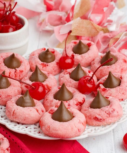 Cherry Blossom Cookies: The Perfect Treat for Every Occasion