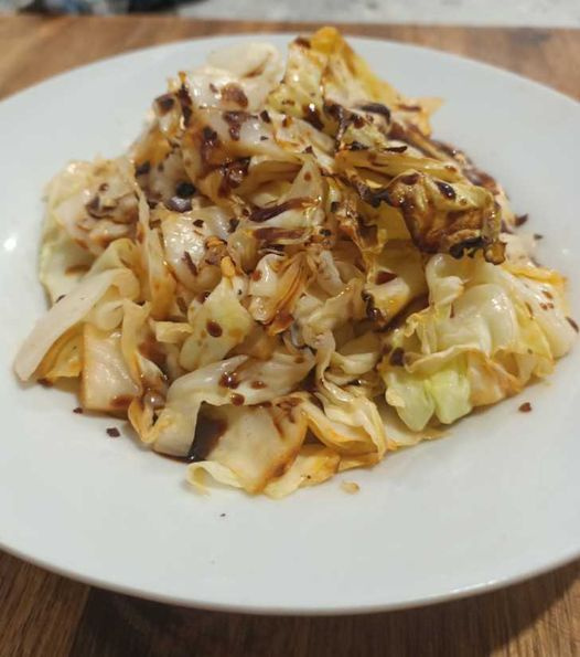 Spice Up Your Mealtime with Spicy Baked Cabbage