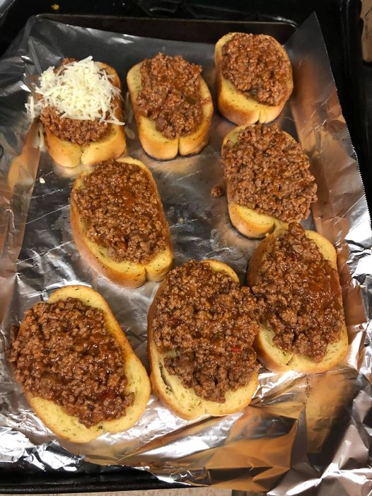 Texas toast sloppy