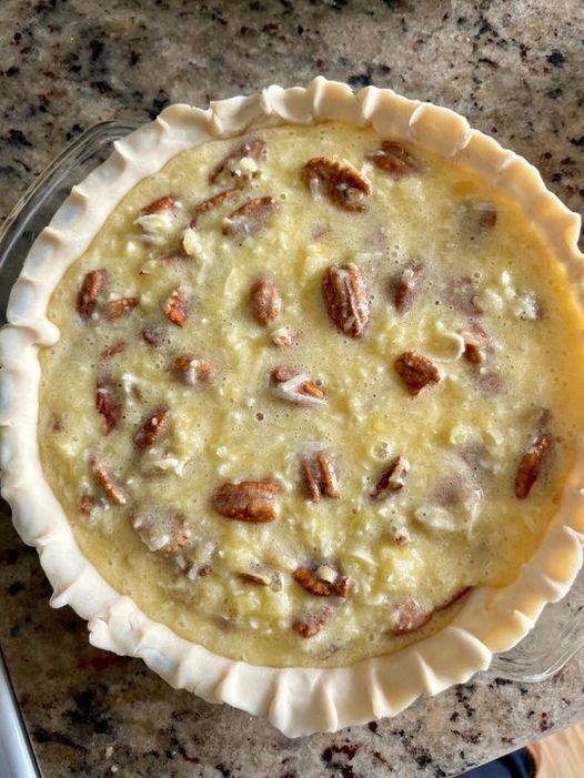 Island Pecan Pie: A Tropical Twist on a Classic Holiday Favorite 🌴🥧