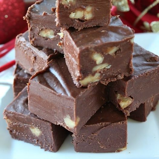 Chocolate Walnut Fudge