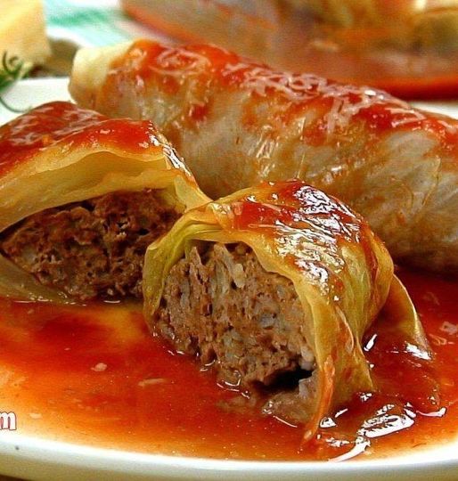 Stuffed Cabbage Rolls: A Hearty and Delicious Eastern European Dish