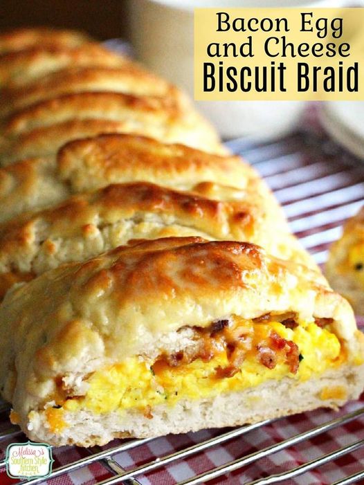 Bacon Egg and Cheese Biscuit Braid – A Delicious Brunch or On-the-Go Breakfast