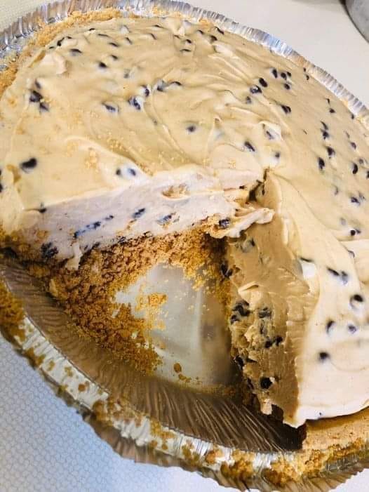 Indulge in the Ultimate Chocolate Chip Butter Pie