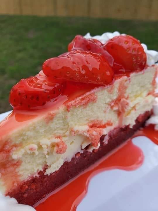 Classic Strawberry Cheesecake Recipe