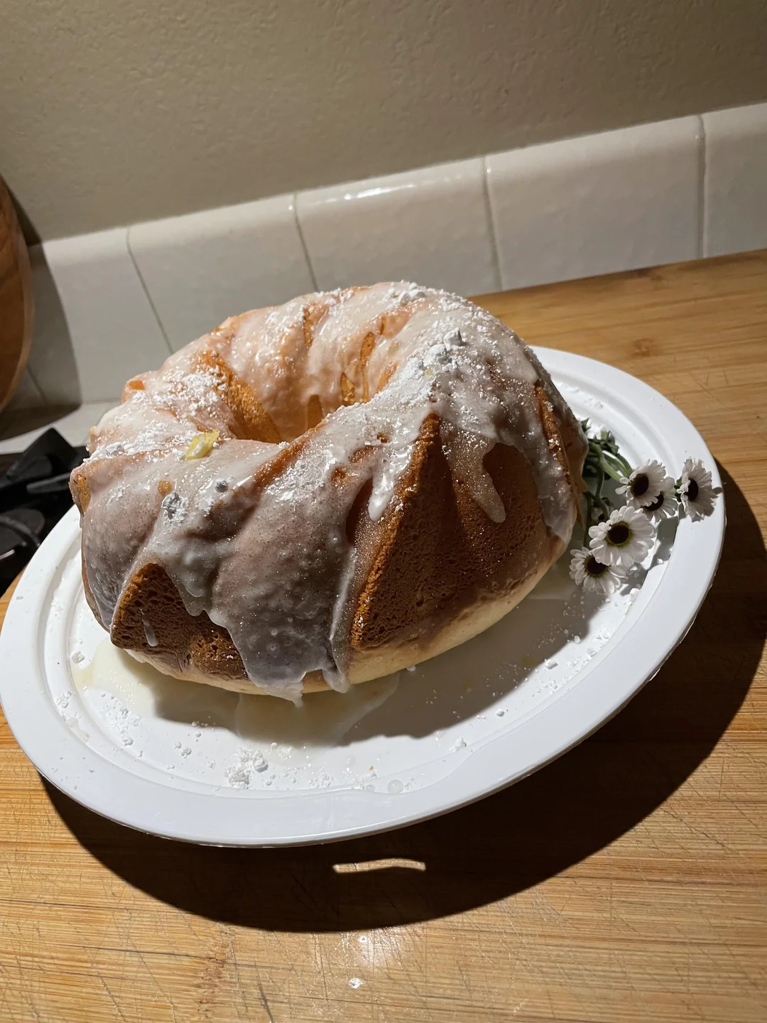 Delightful Lemon Bundt Cake