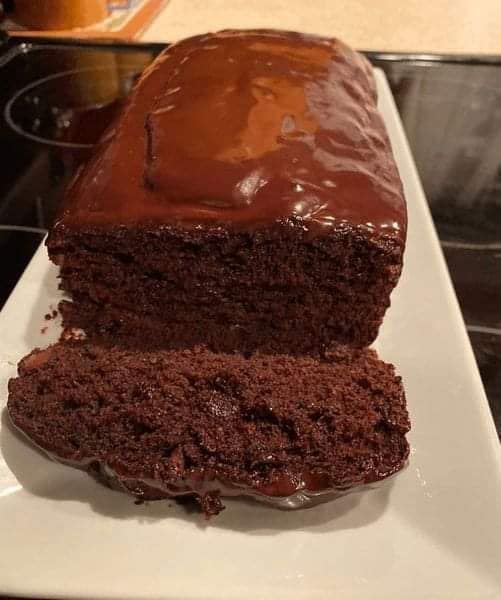 Hot Fudge Brownie Bread: A Simple Recipe for Blissful Baking