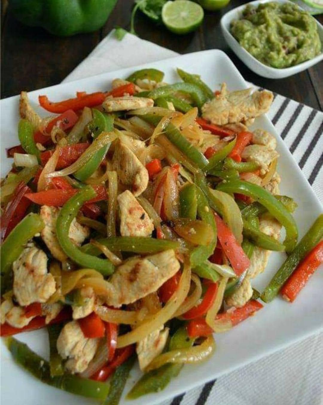 Easy and Delicious Chicken Fajitas Recipe