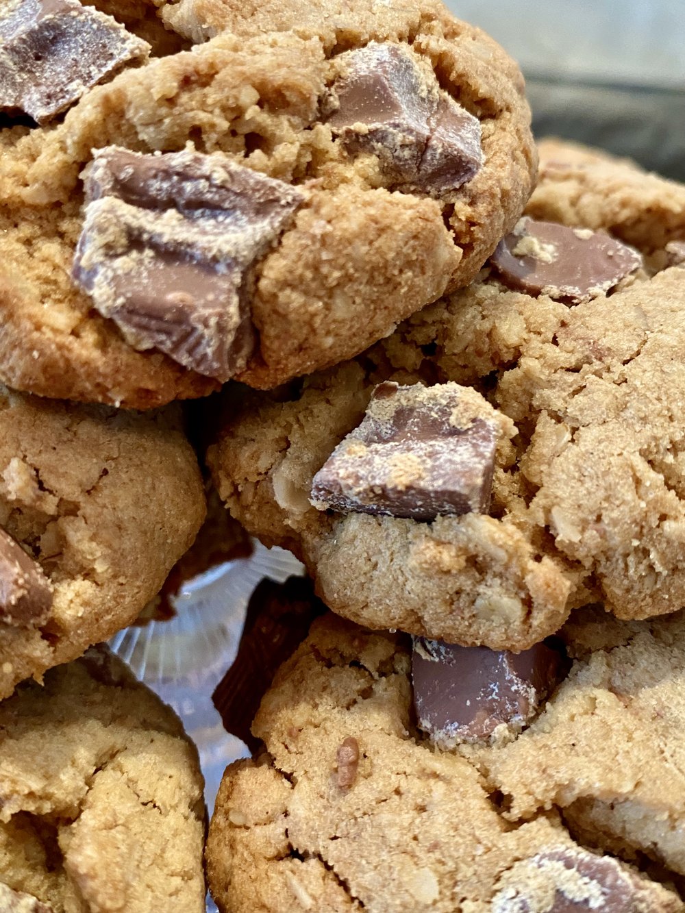 Cinnamon Oatmeal Chocolate Chip Cookies (Gluten Free Option)