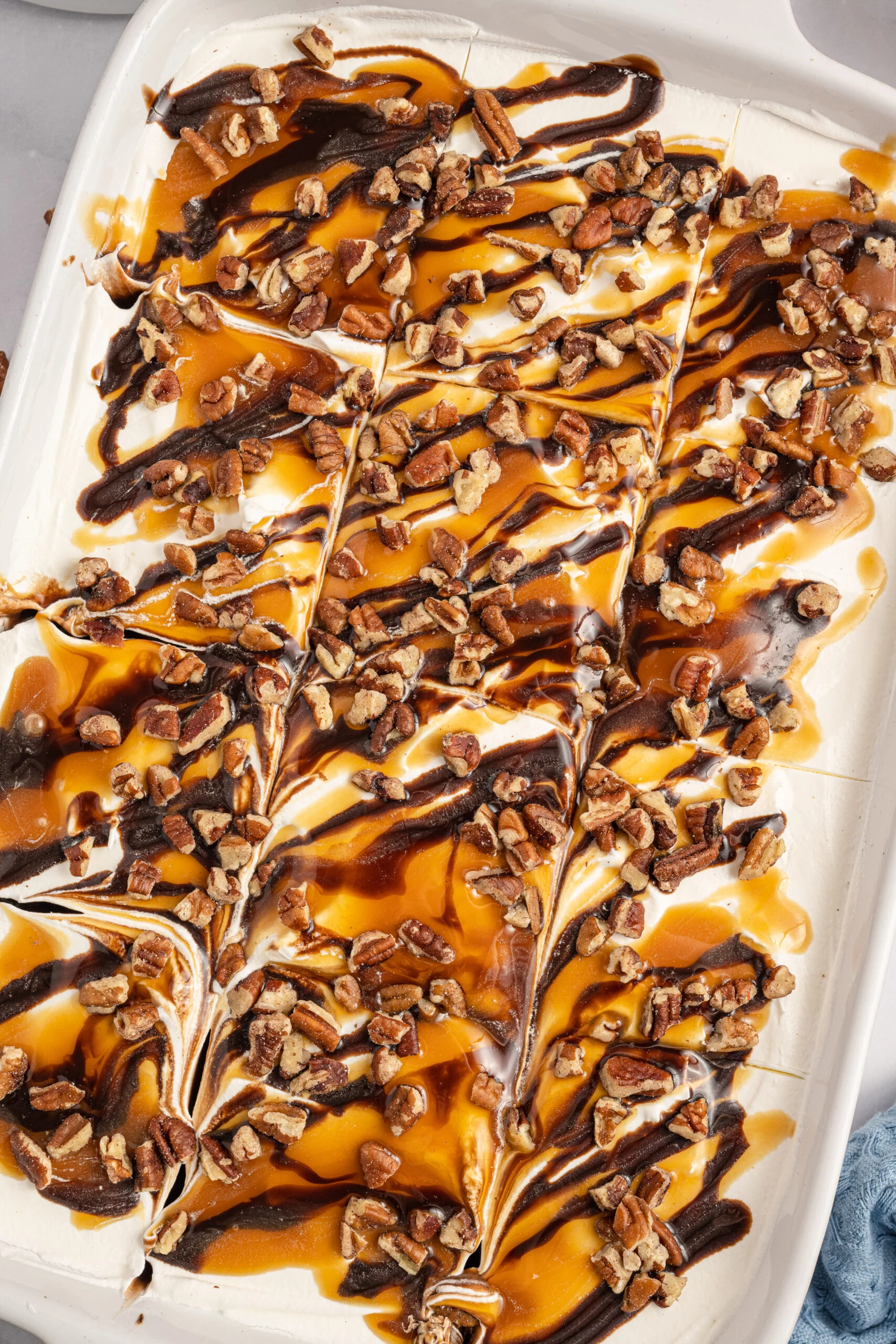 Turtle Lush: The Perfect No Bake Dessert for Any Occasion