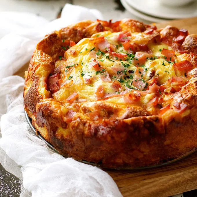 Delightful Morning Feasts: How to Whip Up the Perfect Bacon & Cheese Breakfast Strata