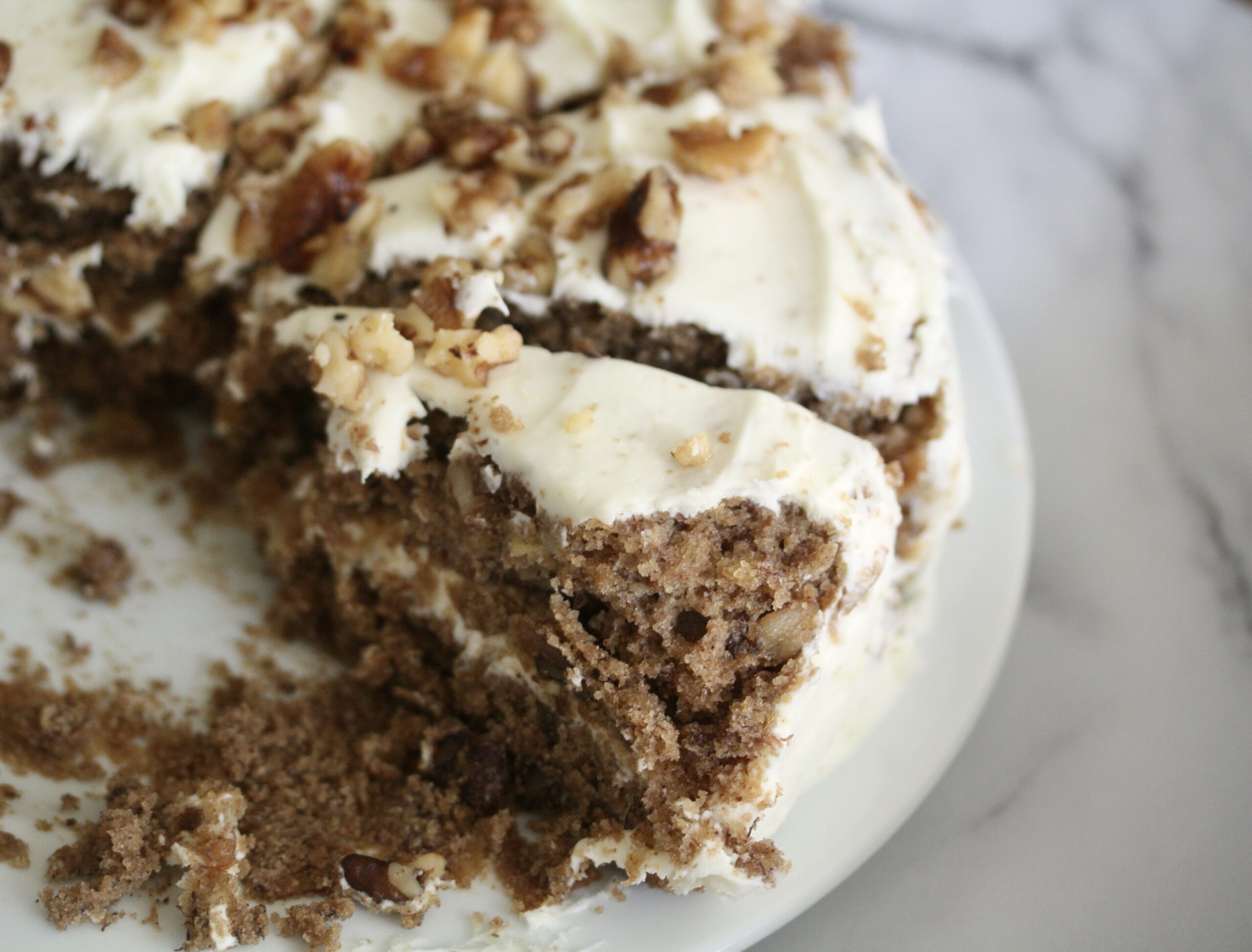 Easy Homemade Carrot Cake Recipe