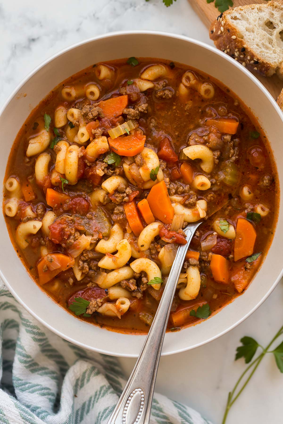 Beef and Tomato Macaroni Soup