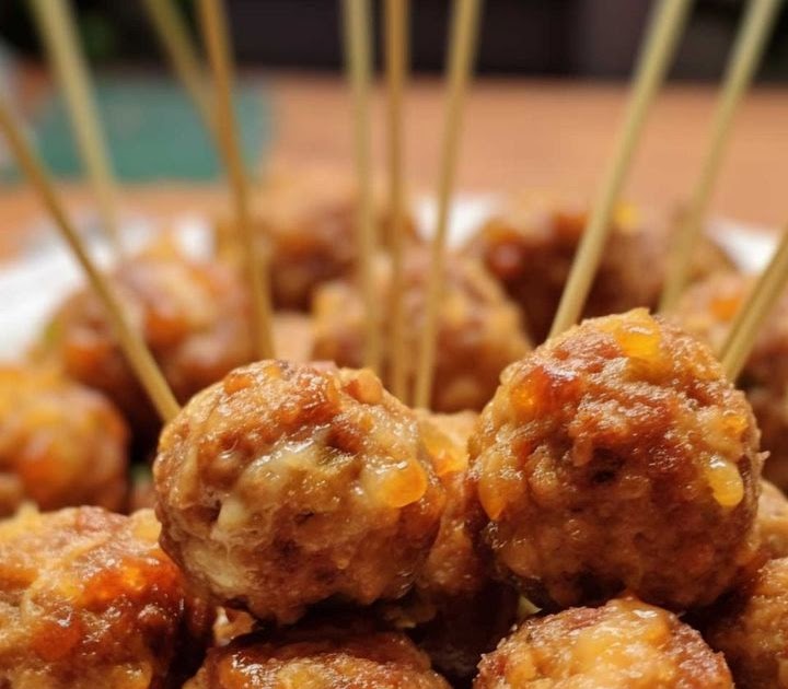 Sausage Cheese Balls: A Crowd-Pleasing Appetizer