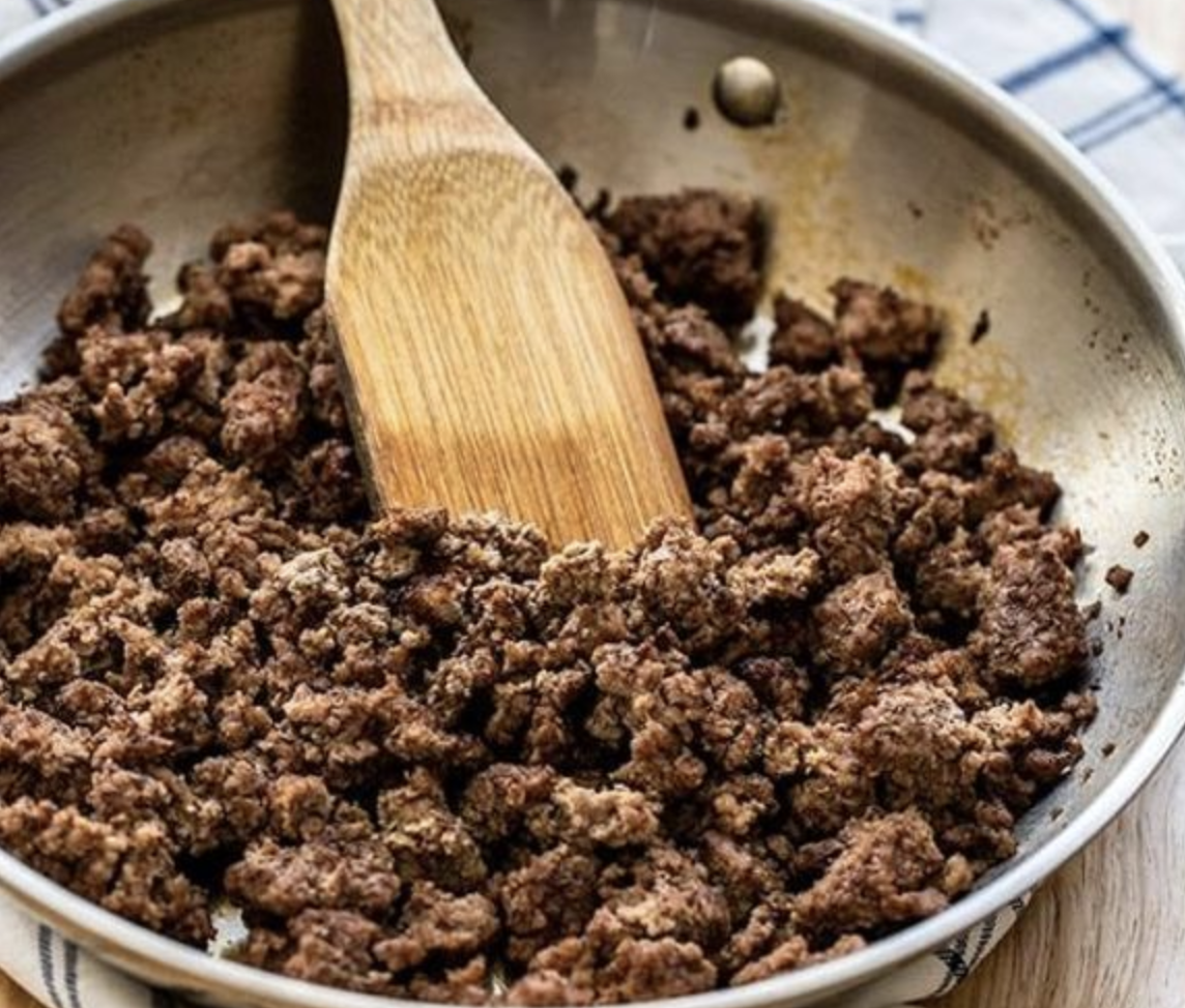 The Great Ground Beef Debate: To Rinse or Not to Rinse?