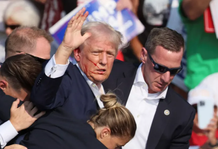 Assassination Attempt on Donald Trump: A Dramatic Moment Captured on Video